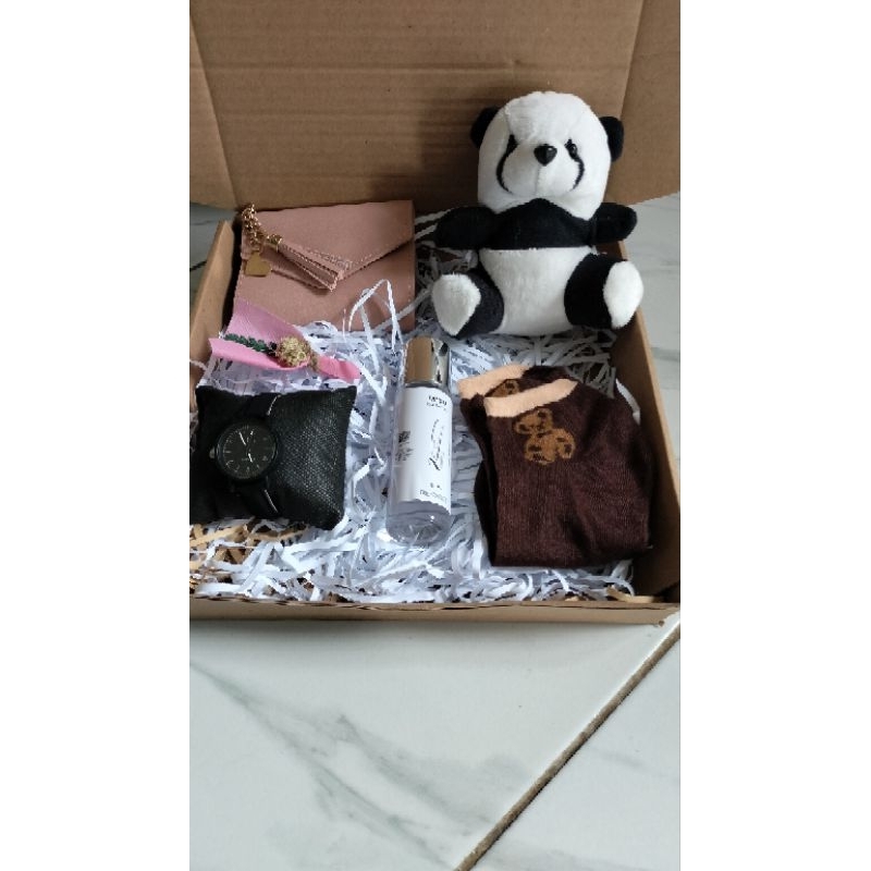 

Hadiah Hampers