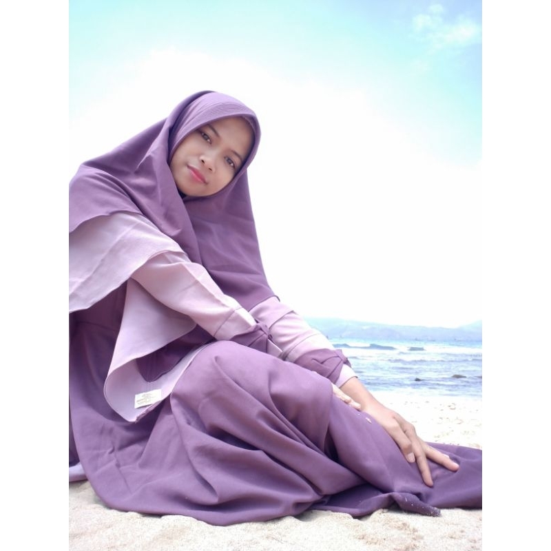 PRELOVED MALALA PURPLE KICIKS MUSLIMAH