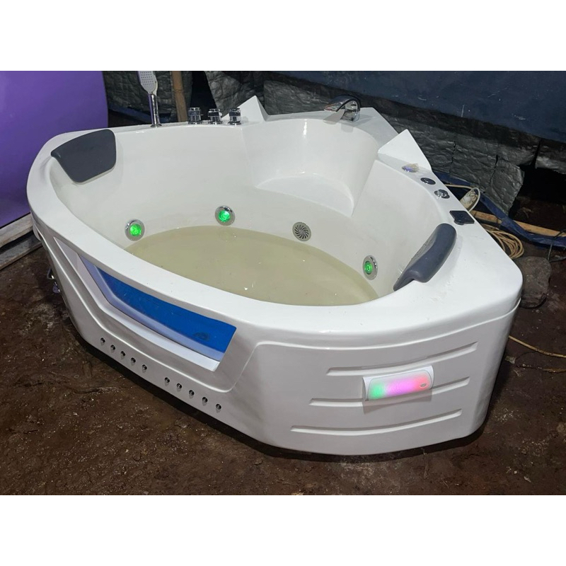 BATHTUB SUDUT ALESHA ( Bathtub Corner Alesha )