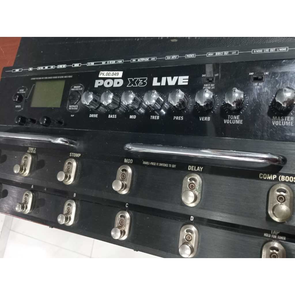 Efek Gitar Line 6 POD X3 Live