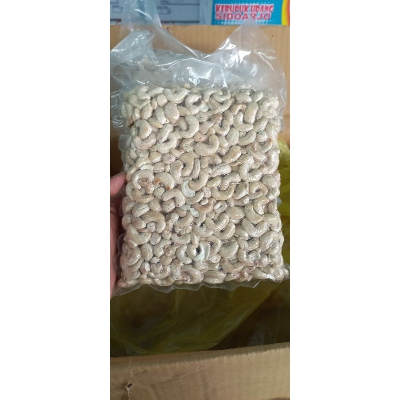 

Kacang Mente Mede 1kg Vakum SUPER