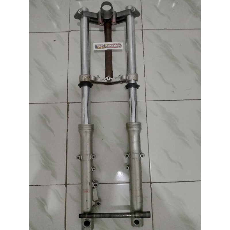 skok depan ninja r old new original copotan PNP honda