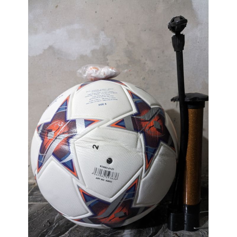 bola sepak Champions league