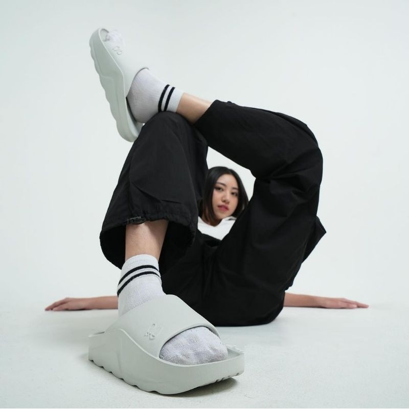Patrobas Ease Ivory White