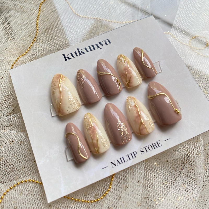 Betty nails | marble nails | Fake Nails | Custom Fake Nails | Custom Kuku | Simple Nails | Kuku Wedd