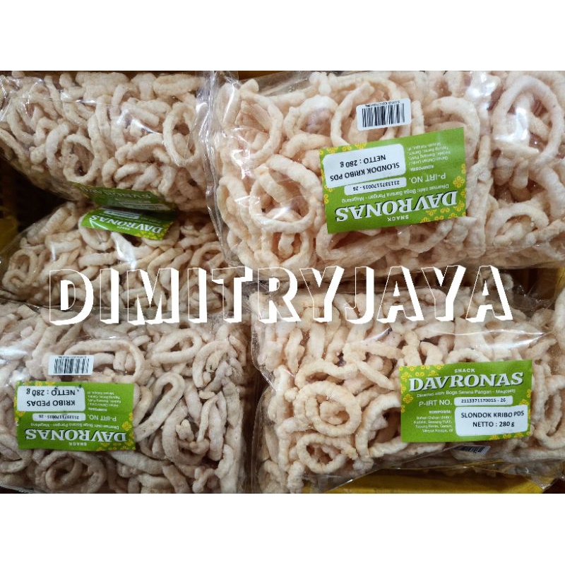 

Slondok kribo pedas davronas 280 gram / keripik oleh oleh khas magelang jogja temanggung wonosobo