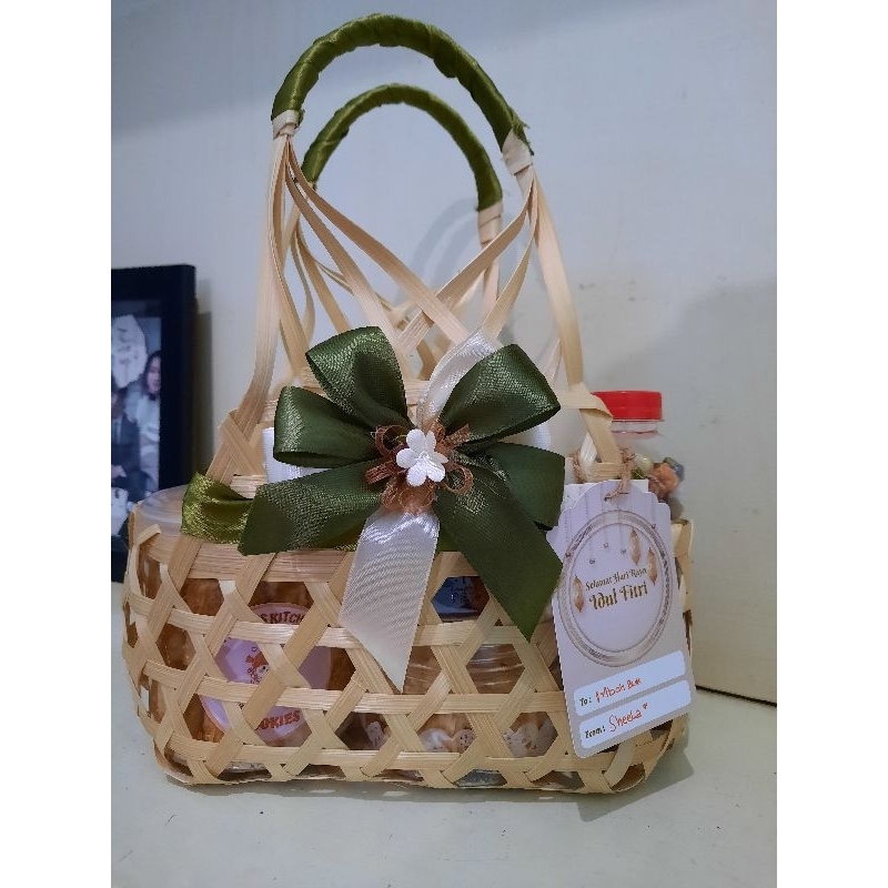

‼️HAMPERS LEBARAN BY MINCHS KITCHEN COOKIES KUE KERING‼️