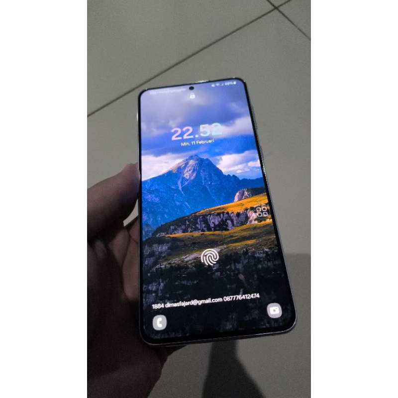 Samsung Galaxy S21+ Plus