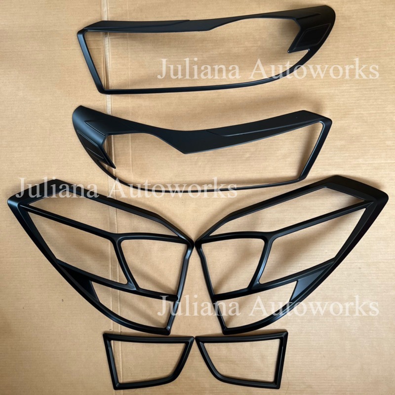 Garnish Lampu Depan Belakang Mobilio 2017-2023 Hitam