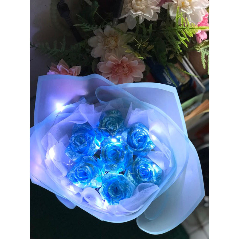 

Buket Pita Satin LIGHTING