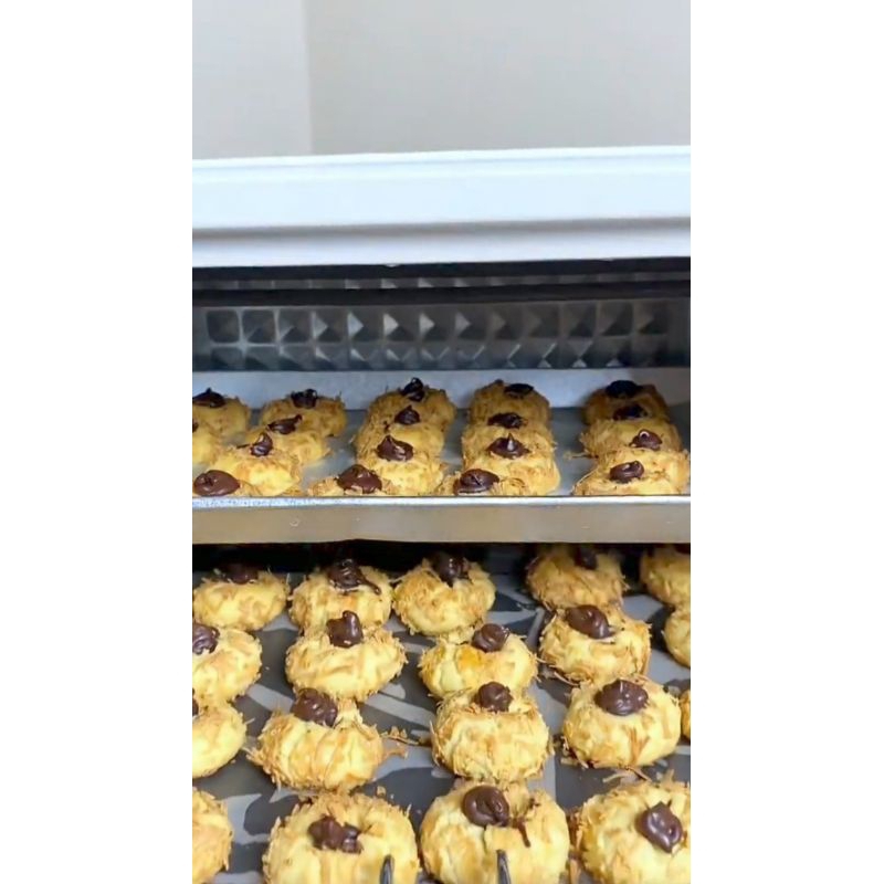

nastar keju coklat