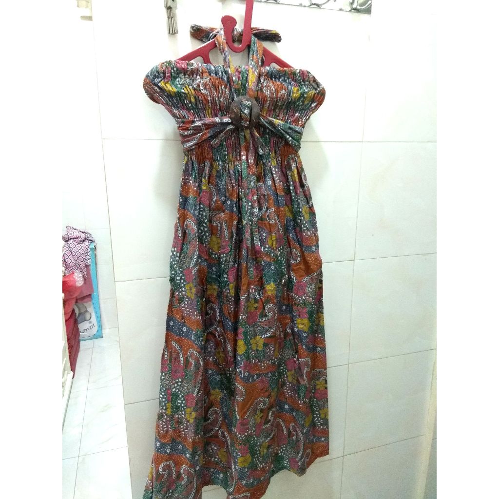 Gaun dress terusan wanita second tanpa lengan sabrina corak batik katun monza