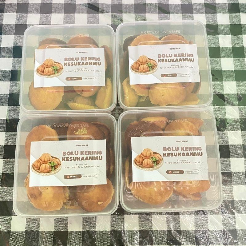 

kue bolu kering