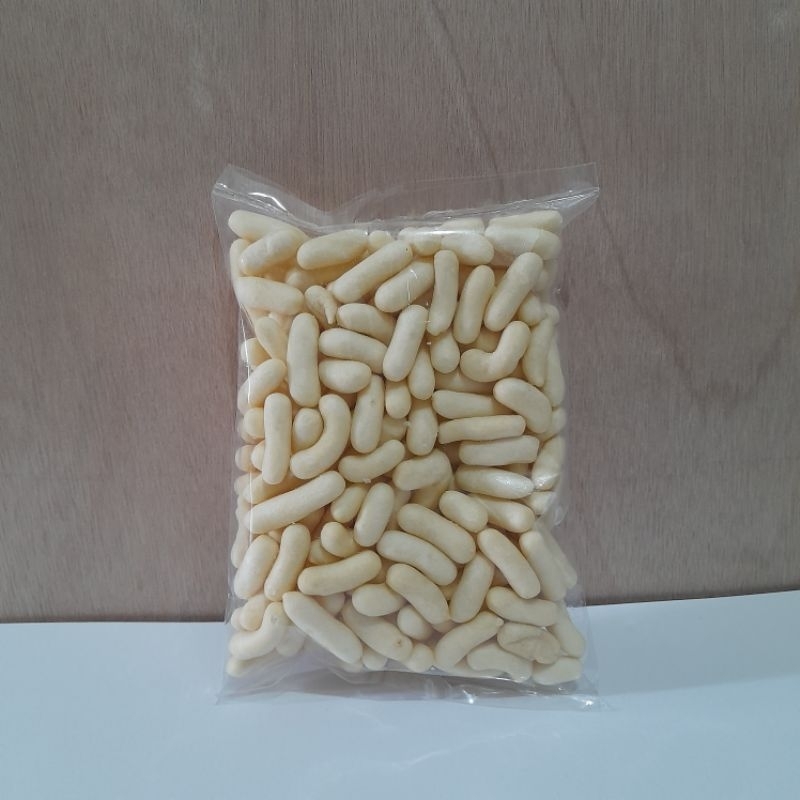 

Cemilan Pilus Ikan Kapsuk 160gr Jajanan Murah Meriah