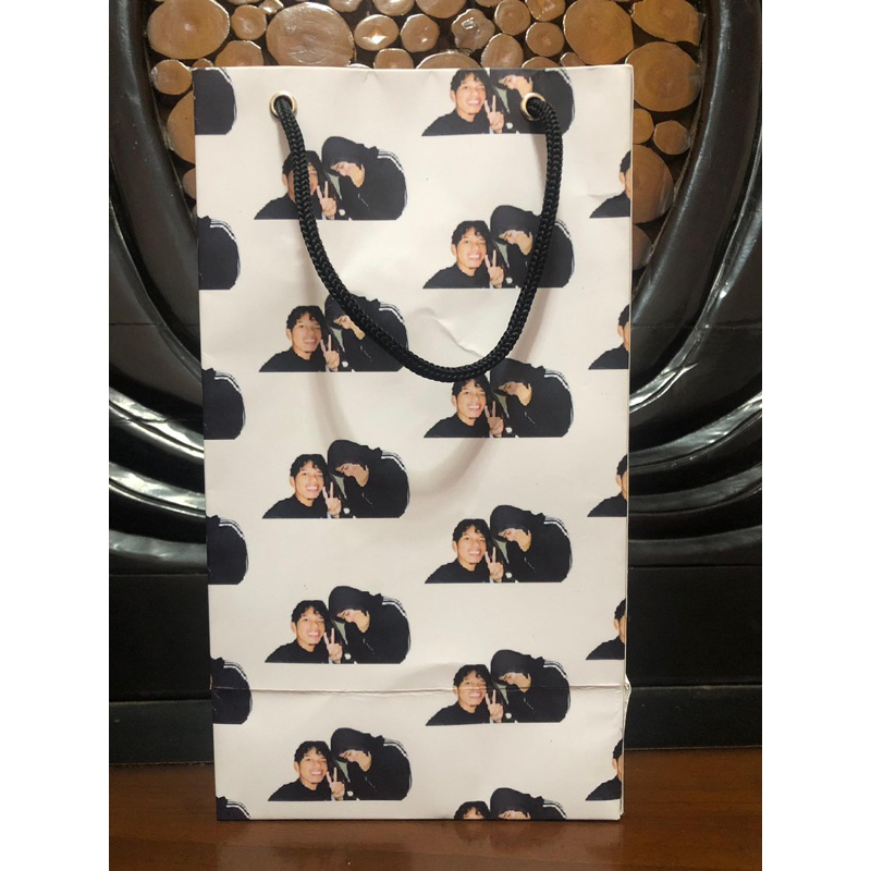 

Paper Bag Custom | Paper Bag wajah | Free Edit