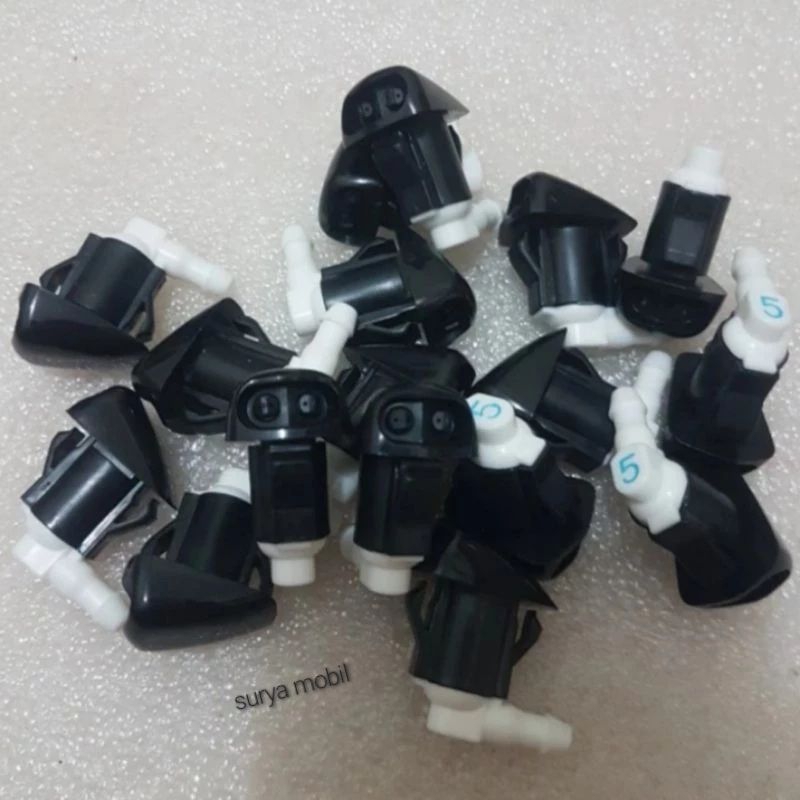 Nozzle air wiper Toyota Kijang Kapsul & Camry Original