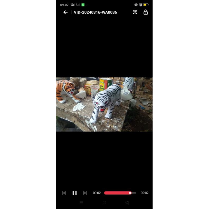 patung harimau putih uk25cm kayu