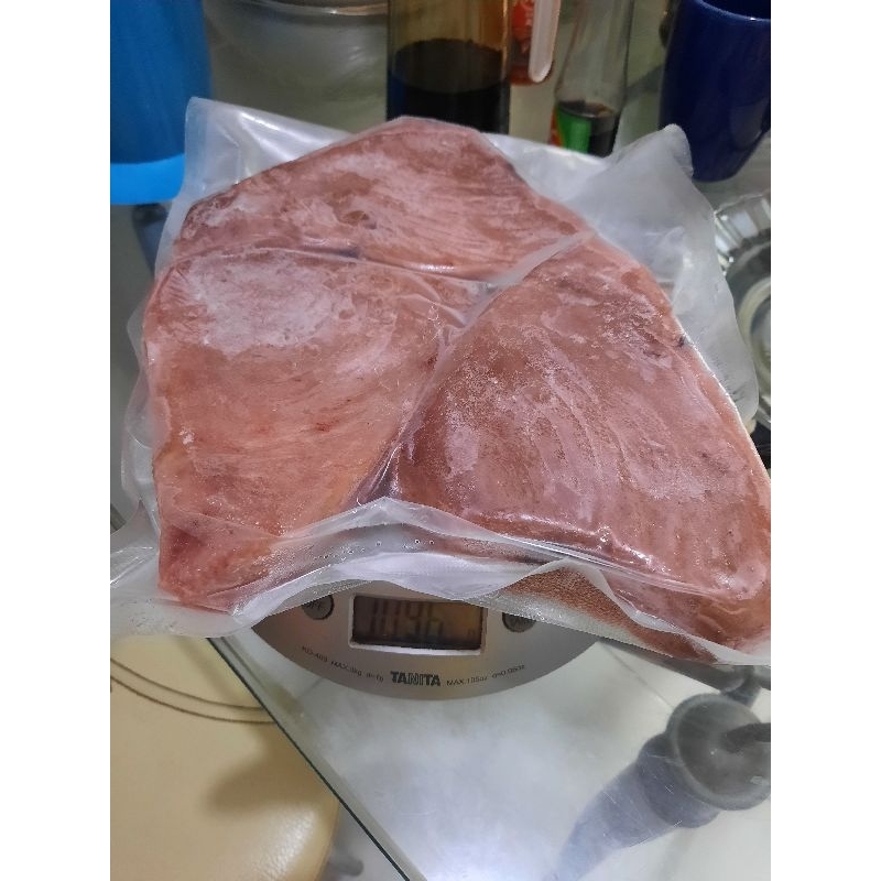 

DAGING TUNA