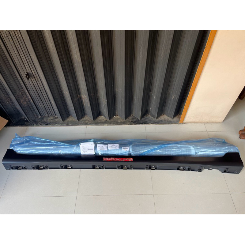 SIDE SKIRT/BODYKIT SAMPING - KIJANG INNOVA 2004-2015 - TIPE V LUXURY