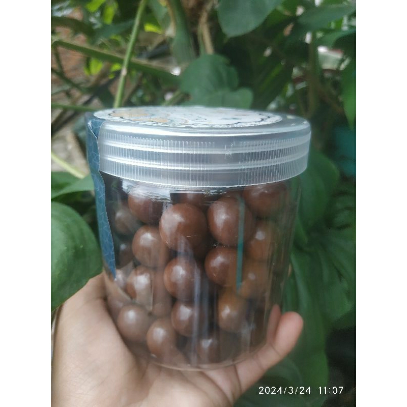 

[300 gr] choco ball coklat bola lagie coklat tebal isi biskuit