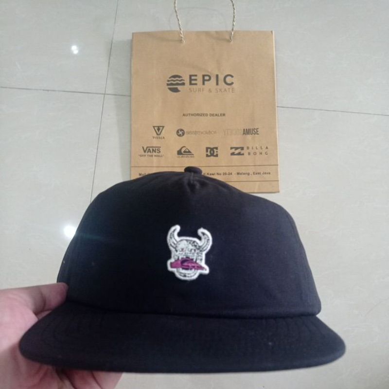 topi quiksilver snapback hitam allsize original