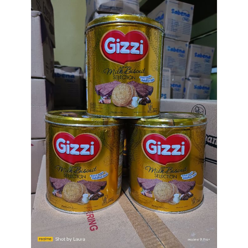 

GIZZI/BISCUITKALENGMURAH/HAMPERSLEBARAN