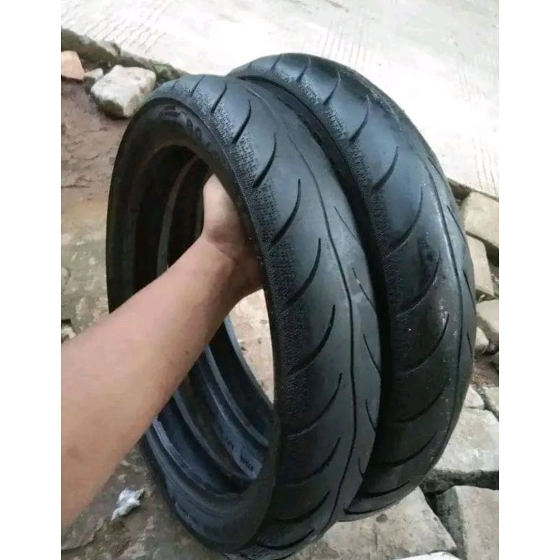 sepasang ban second merk maxxis 80/90 90/90 ring 14