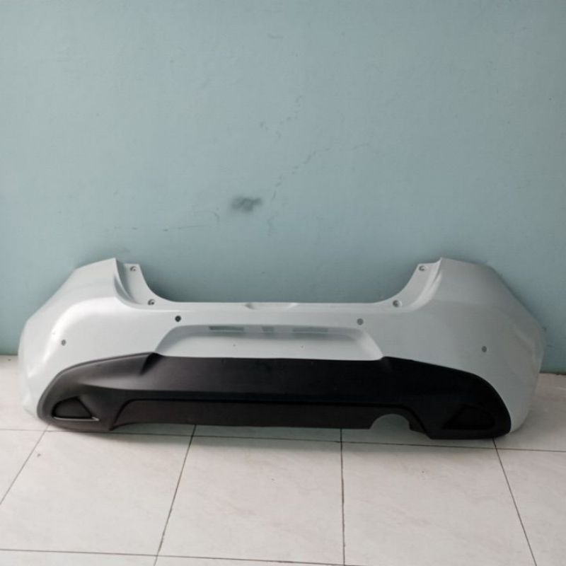 bumper belakang mazda 2 skyactive