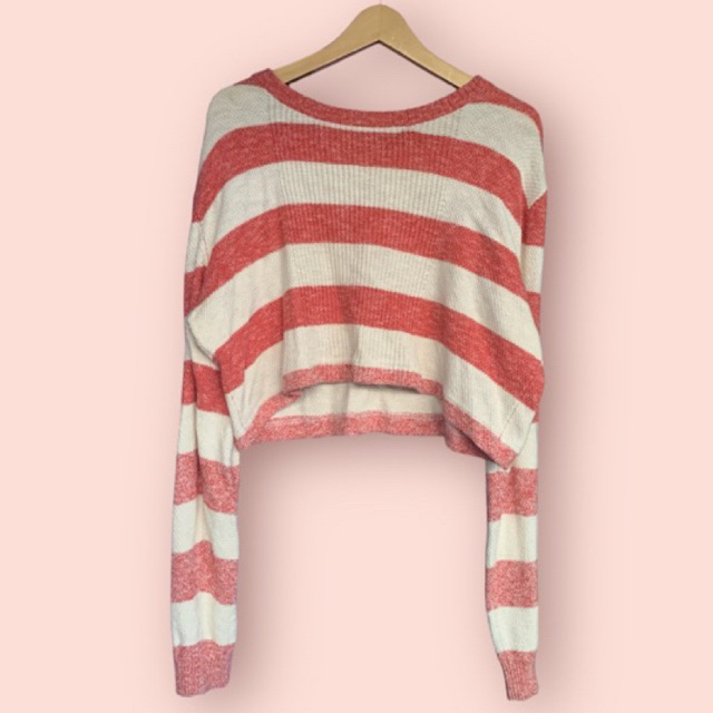 Sweater Rajut Salur
