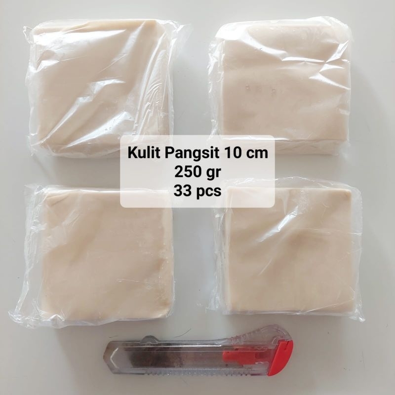 

Kulit Pangsit 10cm Isi 33,250 gram.