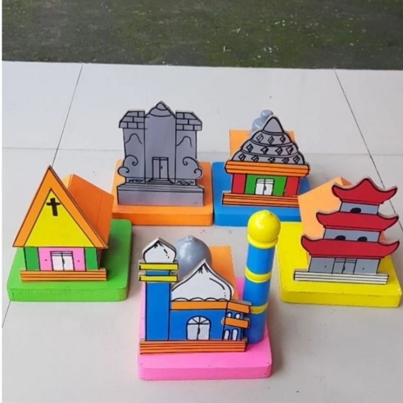 Maket Miniatur Rumah Ibadah Kecil