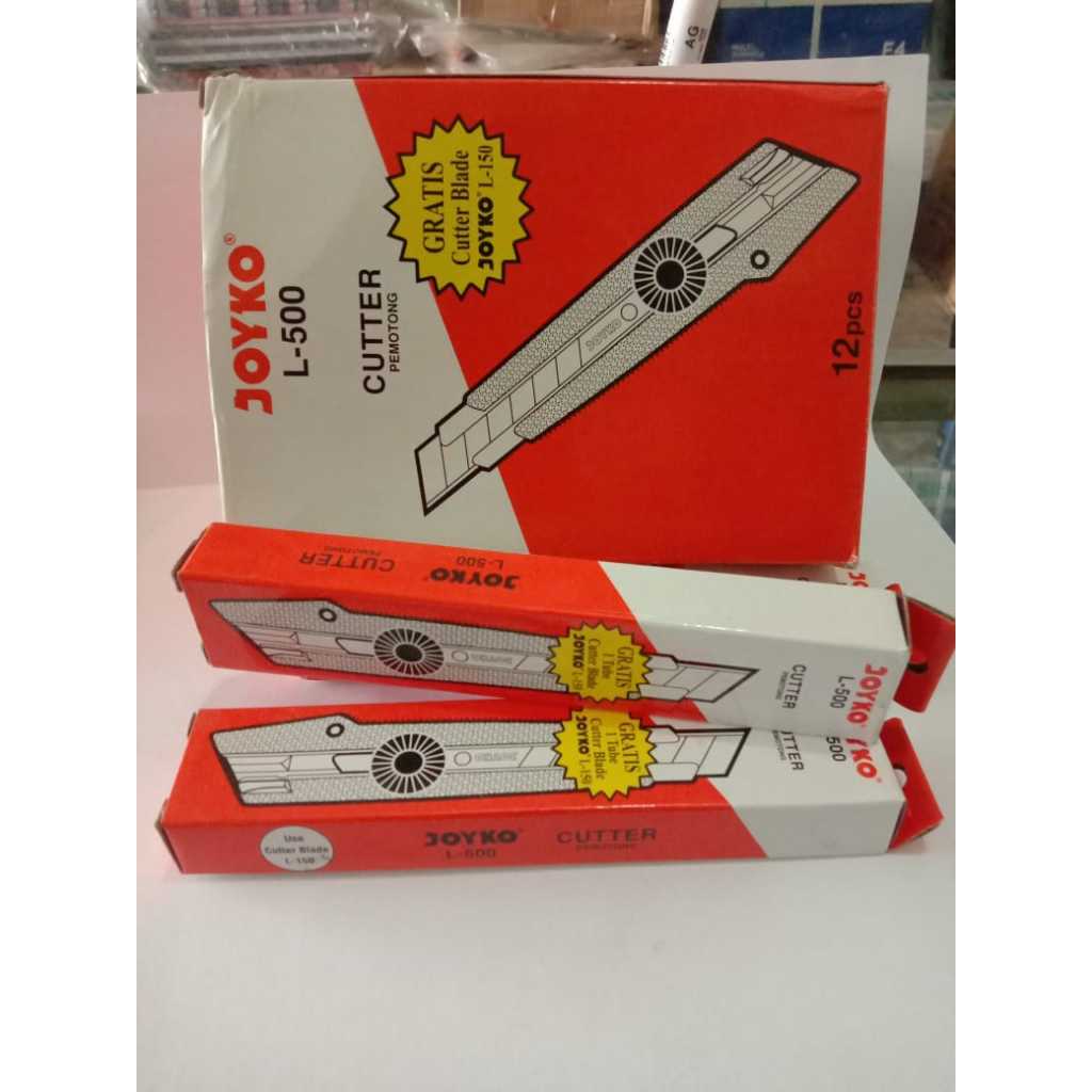 

Cutter Joyko L500 1 Bok ( isi 12 Pcs )