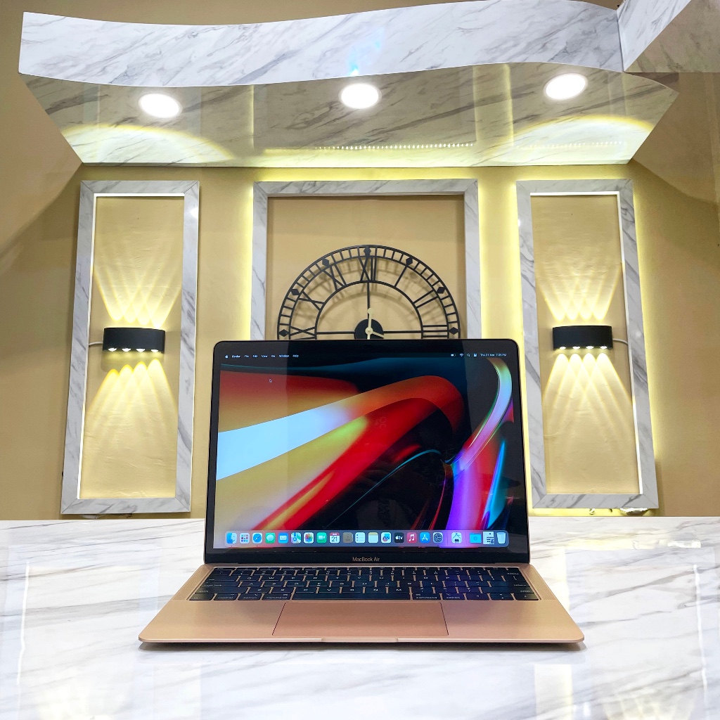 MACBOOK AIR RETINA 2018