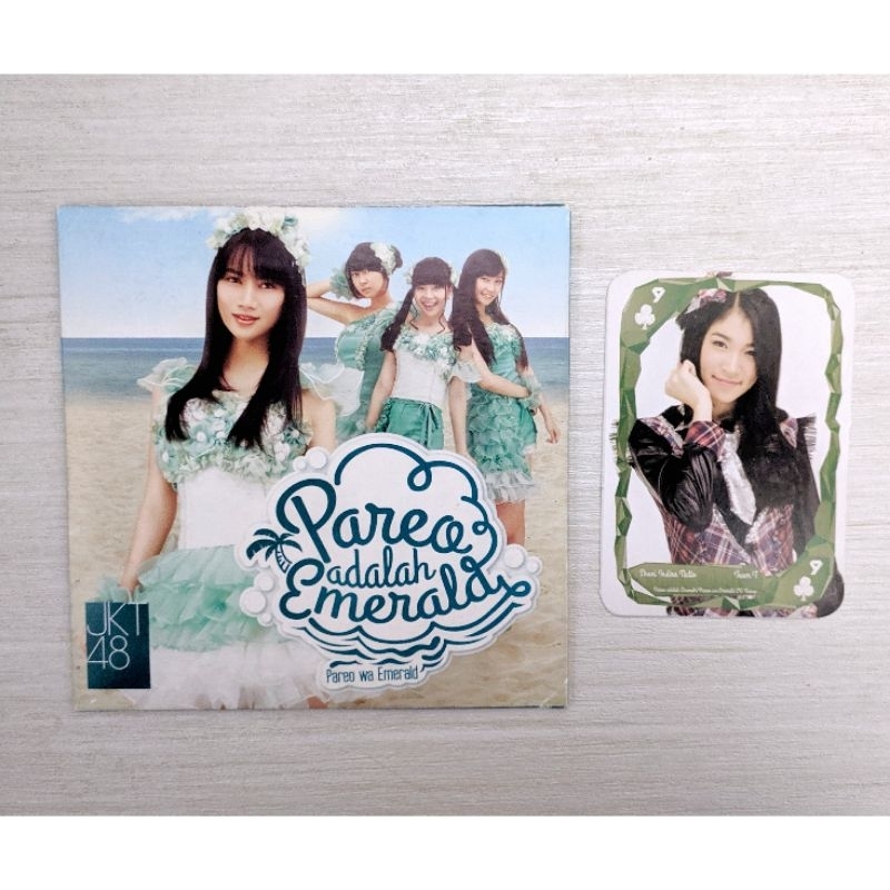 CD JKT48 Pareo adalah Emerald/Pareo wa Emerald + card Shani