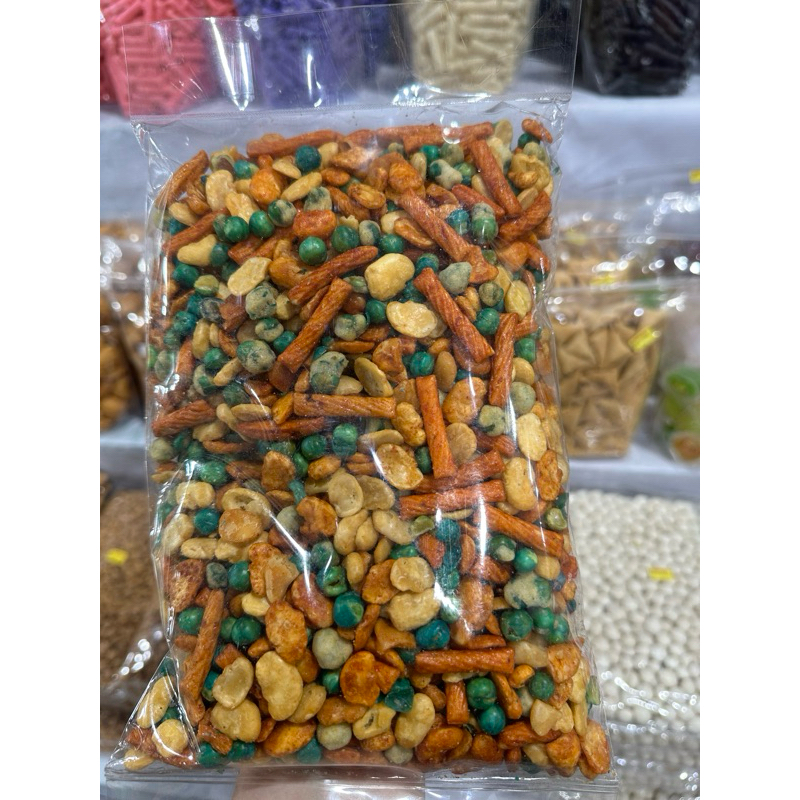 

KACANG CAMPUR 500gr