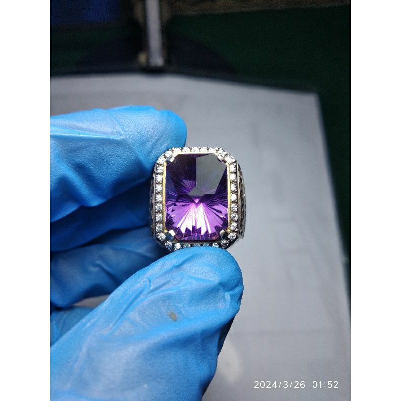 Kecubung amethyst