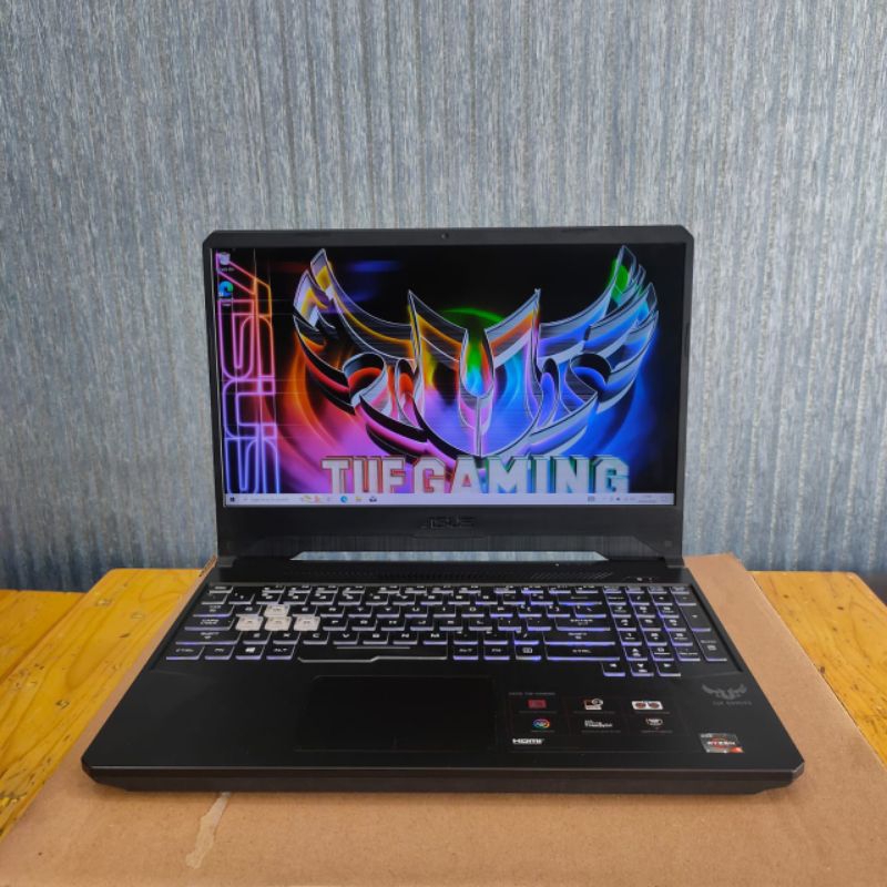 Laptop Asus TUF Gaming FX505DY Amd Ryzen 5-3550H Ram 8Gb / SSD 512Gb DualVga Amd Radeon Vega 8 4Gb +