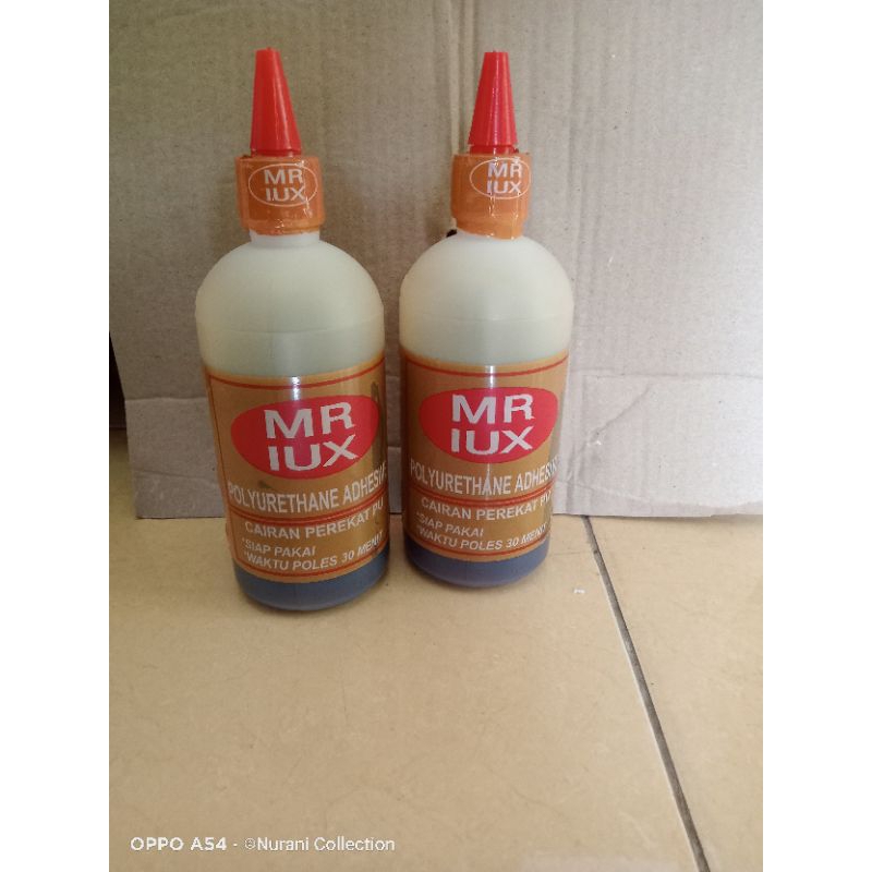 

Lem mr Lux coklat/Lem polyurethane Mr coklat