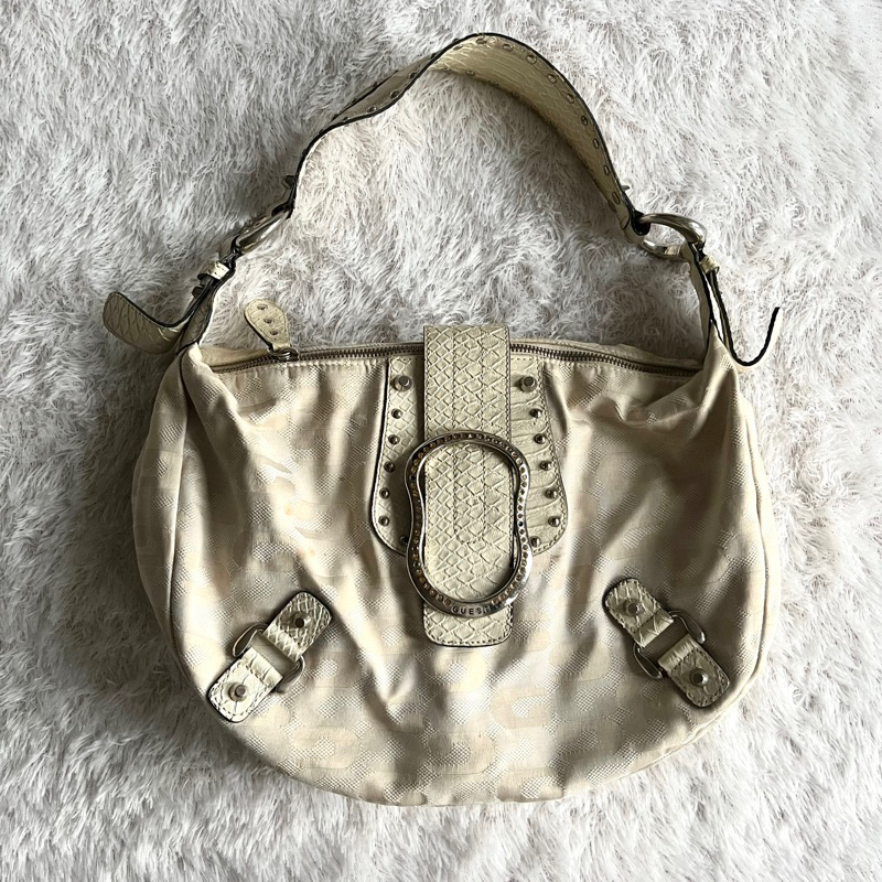 Guess creme croco shoulder bag