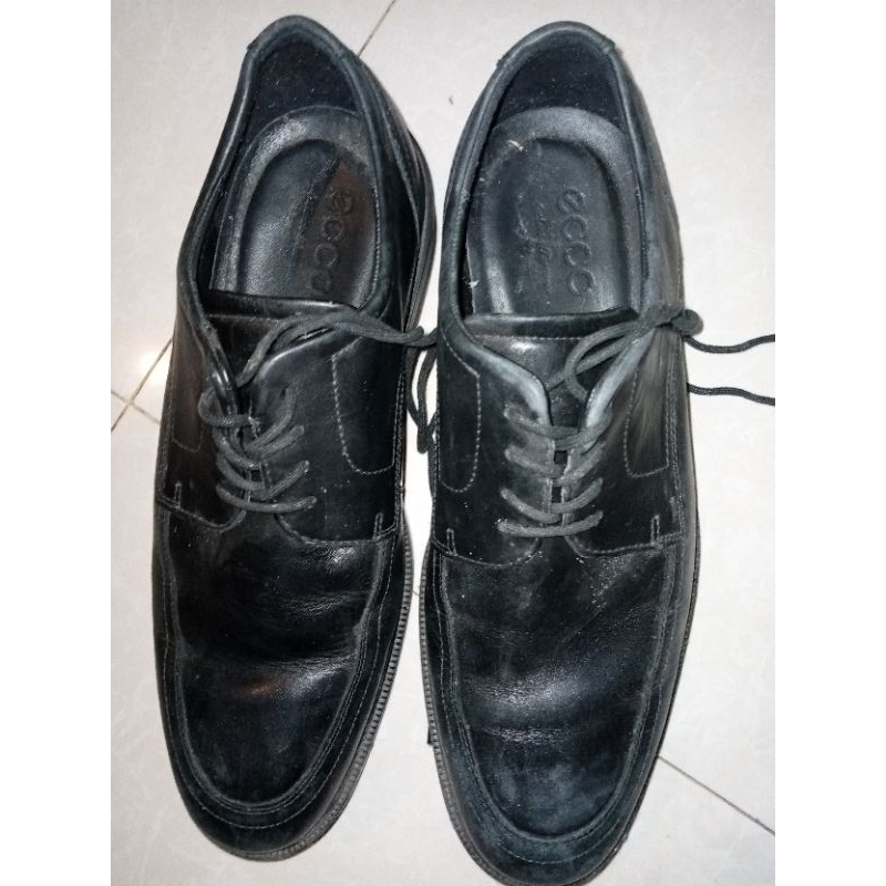 Sepatu pantofel ECCO ITALY size 42