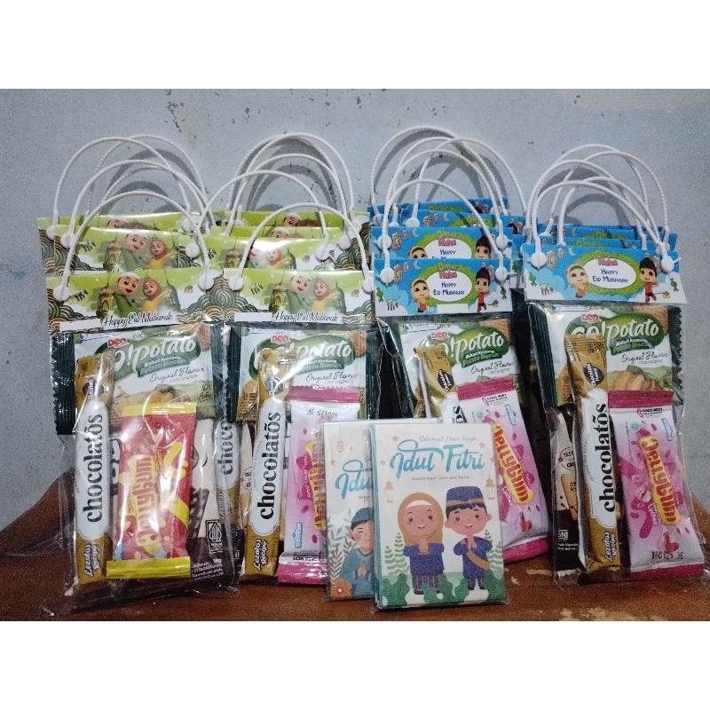 

Ampau Snack Lebaran / bingkisan Anak2