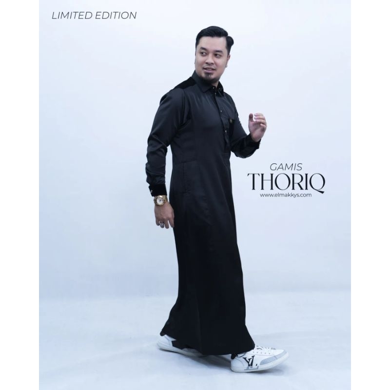 ELMAKKY Exclusive - Gamis Thoriq - Jubah Pria Slim fit Lengan Panjang motif bludru
