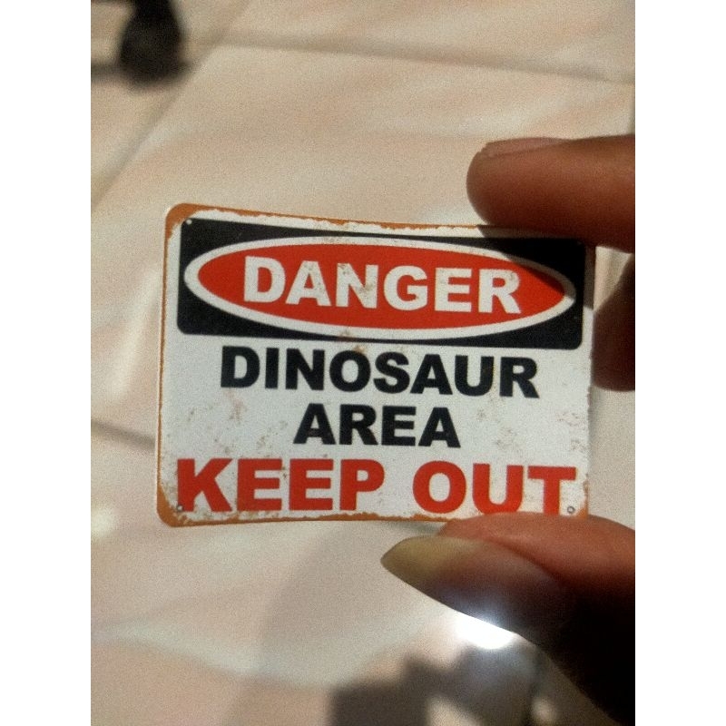 

2 Stiker SIGN DANGER DINOSAUR AREA KEEP OUT Jurassic Park (Vinyl Waterproof)