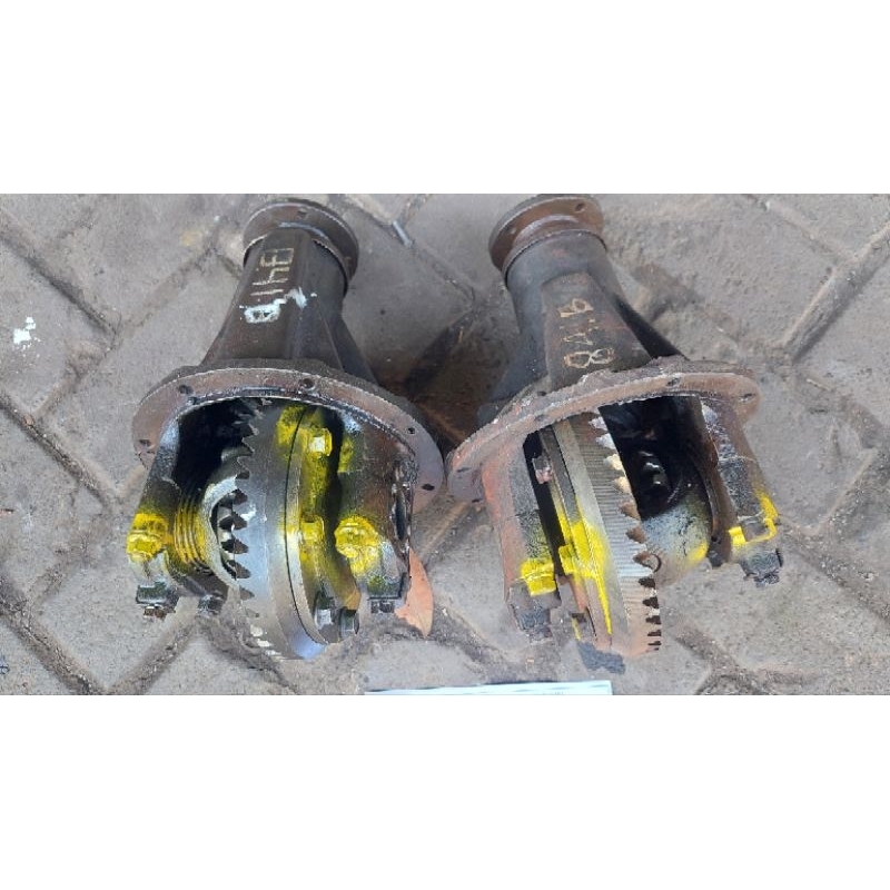 FG 841 DEPAN BELAKANG GIGI UTUH