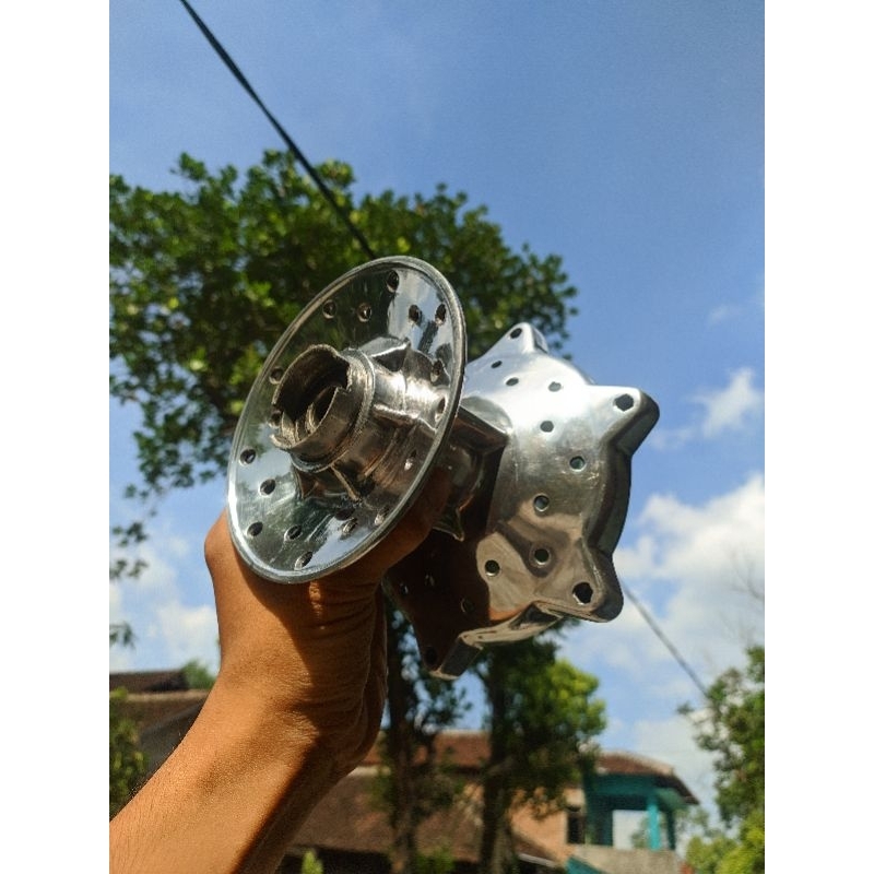 Tromol depan Viar Cross x150