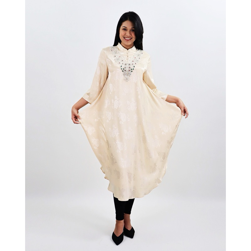 Mitha Embroidered Gemstones Tunic