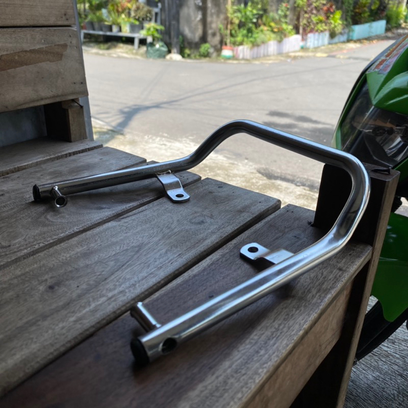 Behel GL Platina begel gl platina/begel belakang gl pro/begel gl max  /begel belakang  Honda Gl pela