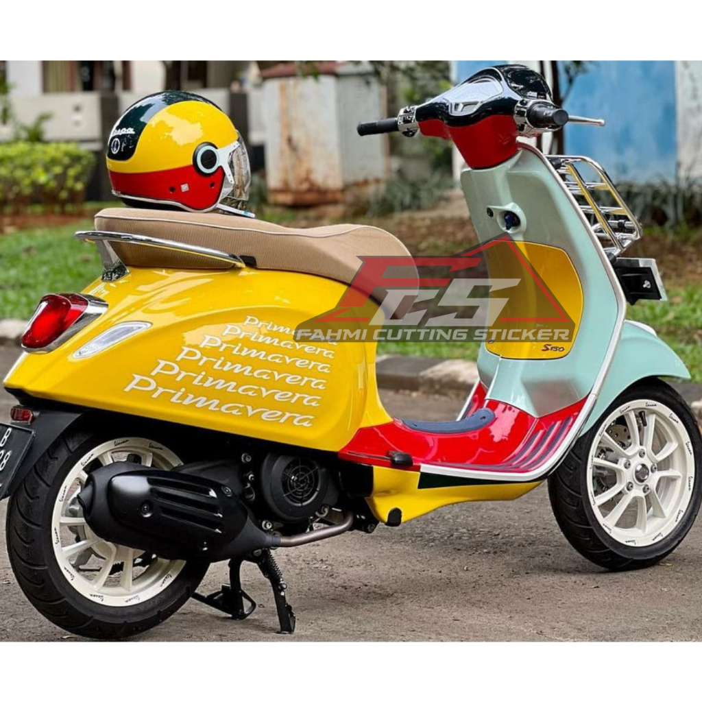 STRIPING PRIMAVERA SEAN  VESPA WOTHERSPOON