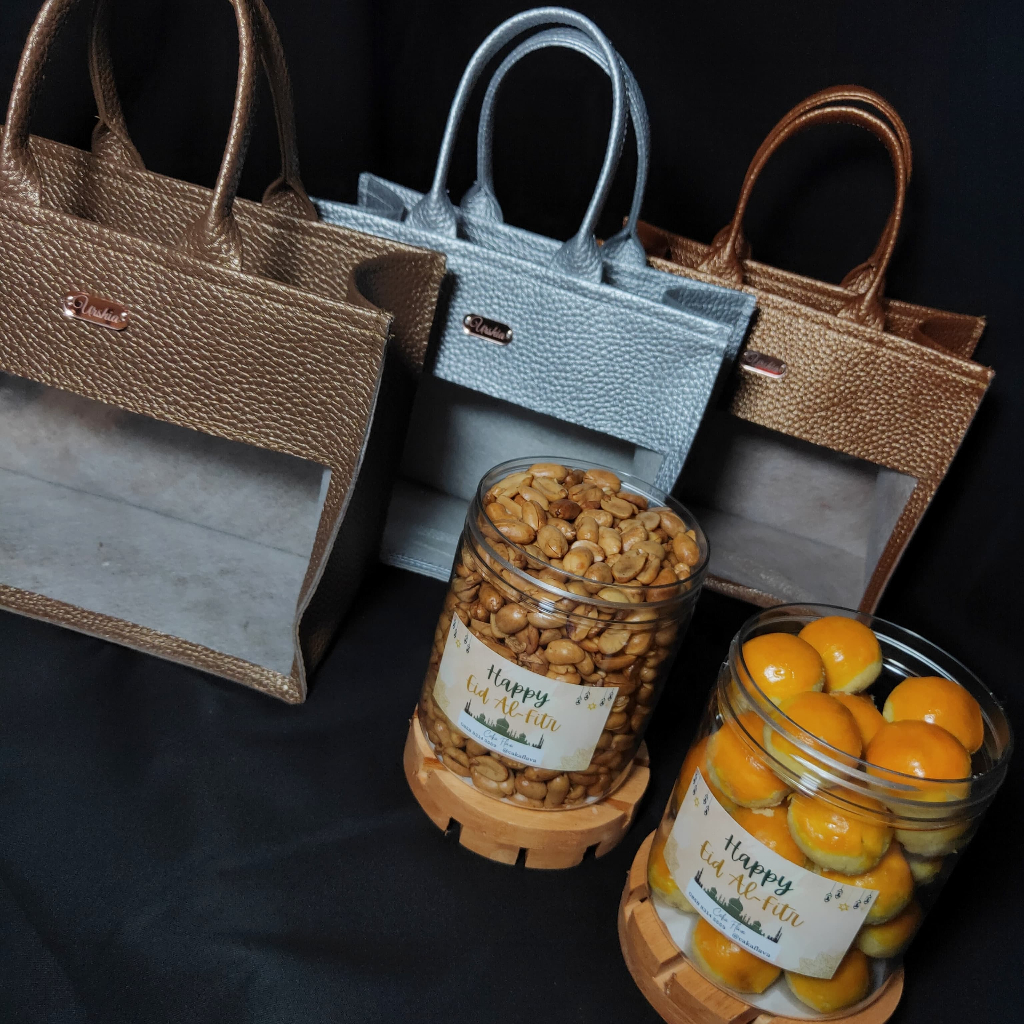 

CakaFlava Hampers Lebaran Idul Fitri 4 (Nastar Kacang Goreng Bawang)
