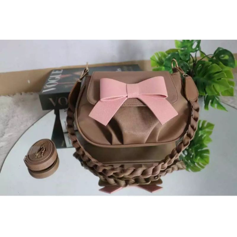 shoulder bag wanita/tas selempang pita wanita/tas kekinian